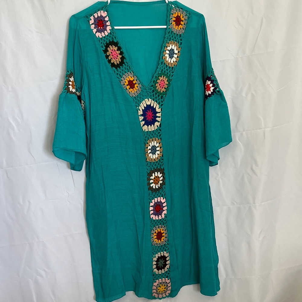 #113 Bell Sleeve Tunic Crocheted Details